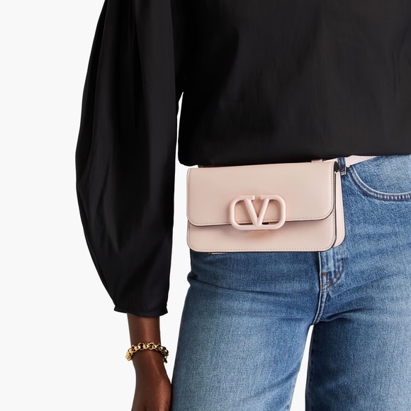 *SOLD* Valentino White Crossbody Belt Bag - Picture 9 of 12